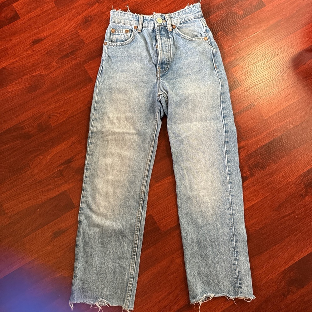 Women's Light Blue Jeans